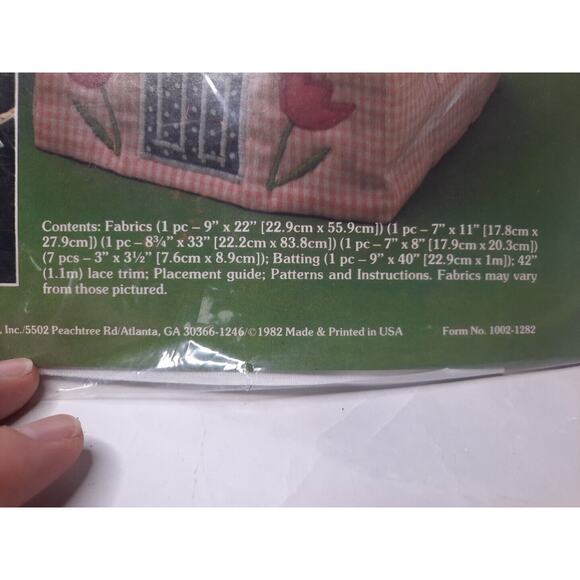 Vintage Patchwork Kit by Yours Truly Pink Flower House 9" - Picture 4 of 6